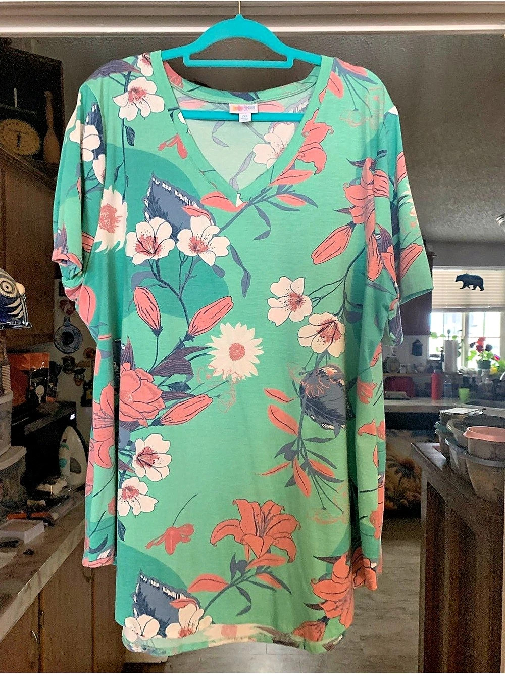 LuLaRoe Iris Tunic Floral Green & Coral 2XL